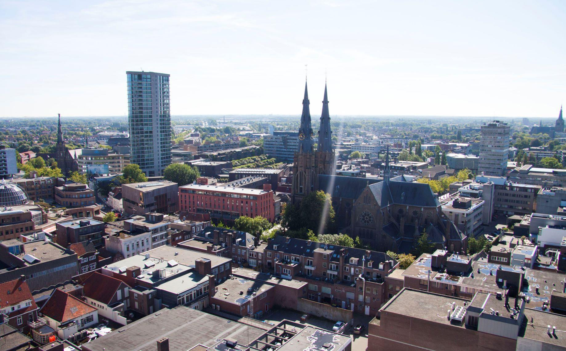 639b0c67e8e5d93e4f11c742_eindhoven 55