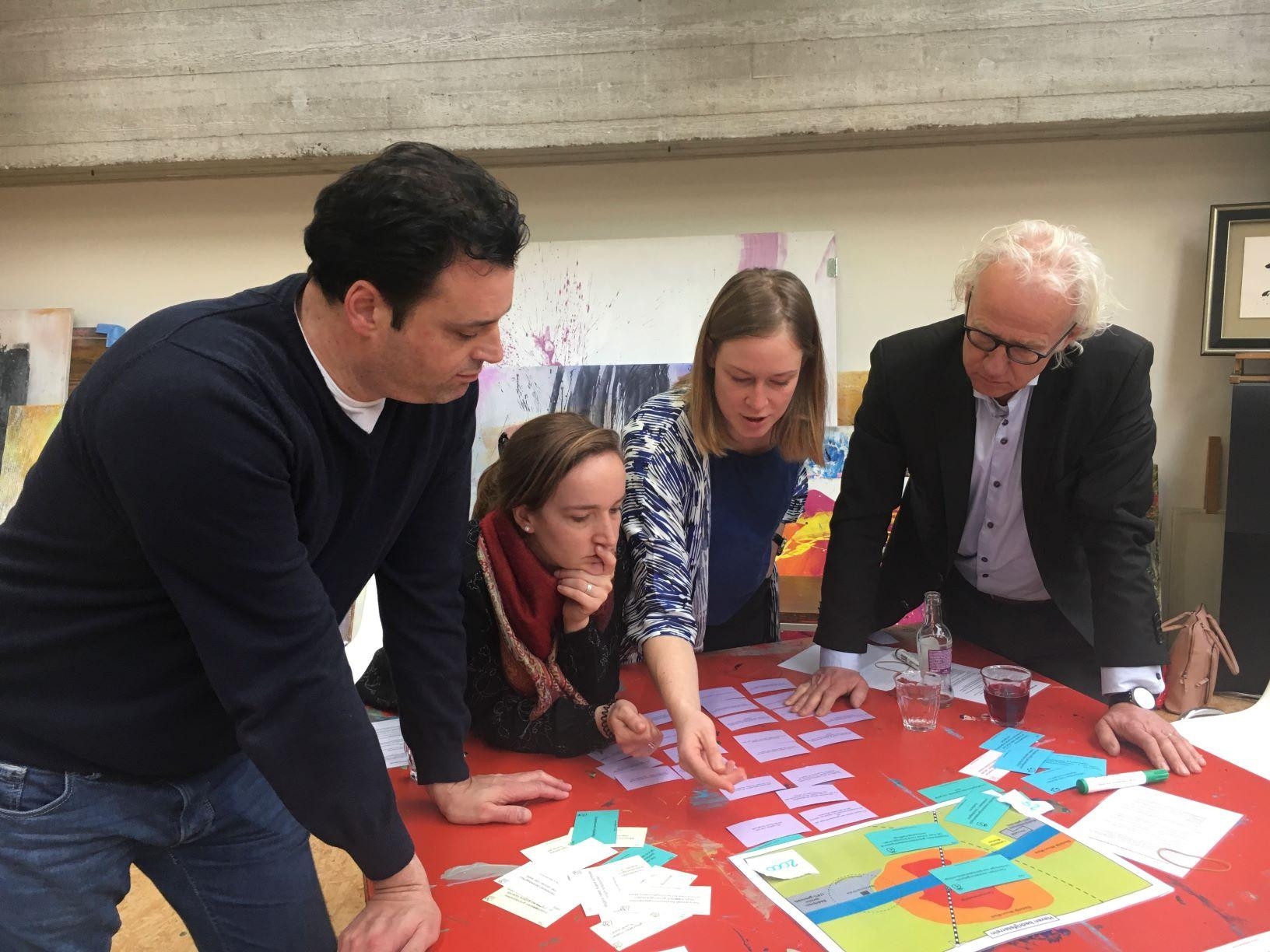 5def8f19d97a6a033a9ceadb_serious-gaming