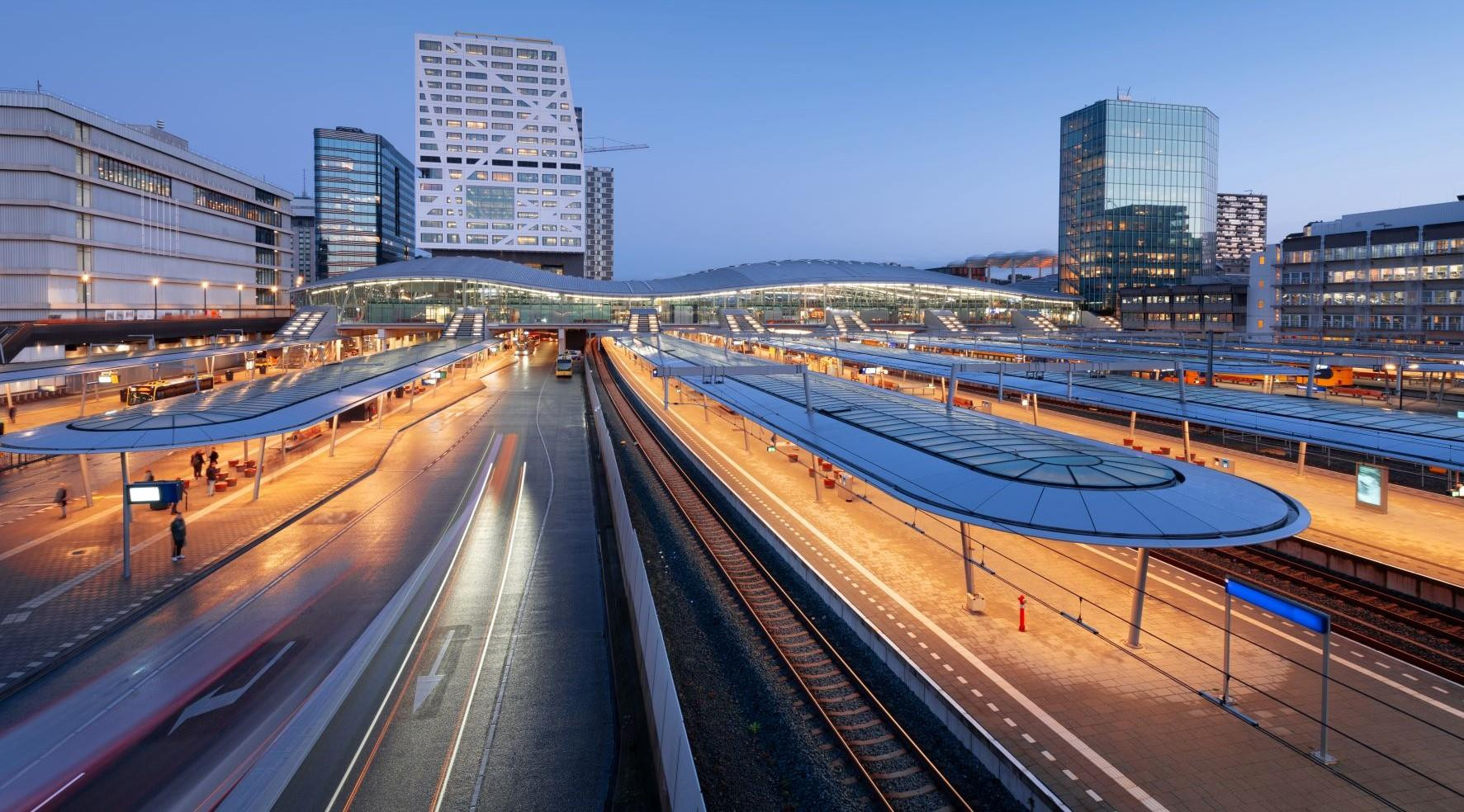 636522ef87ab361b3a47a185_utrecht centraal - transformatie - station