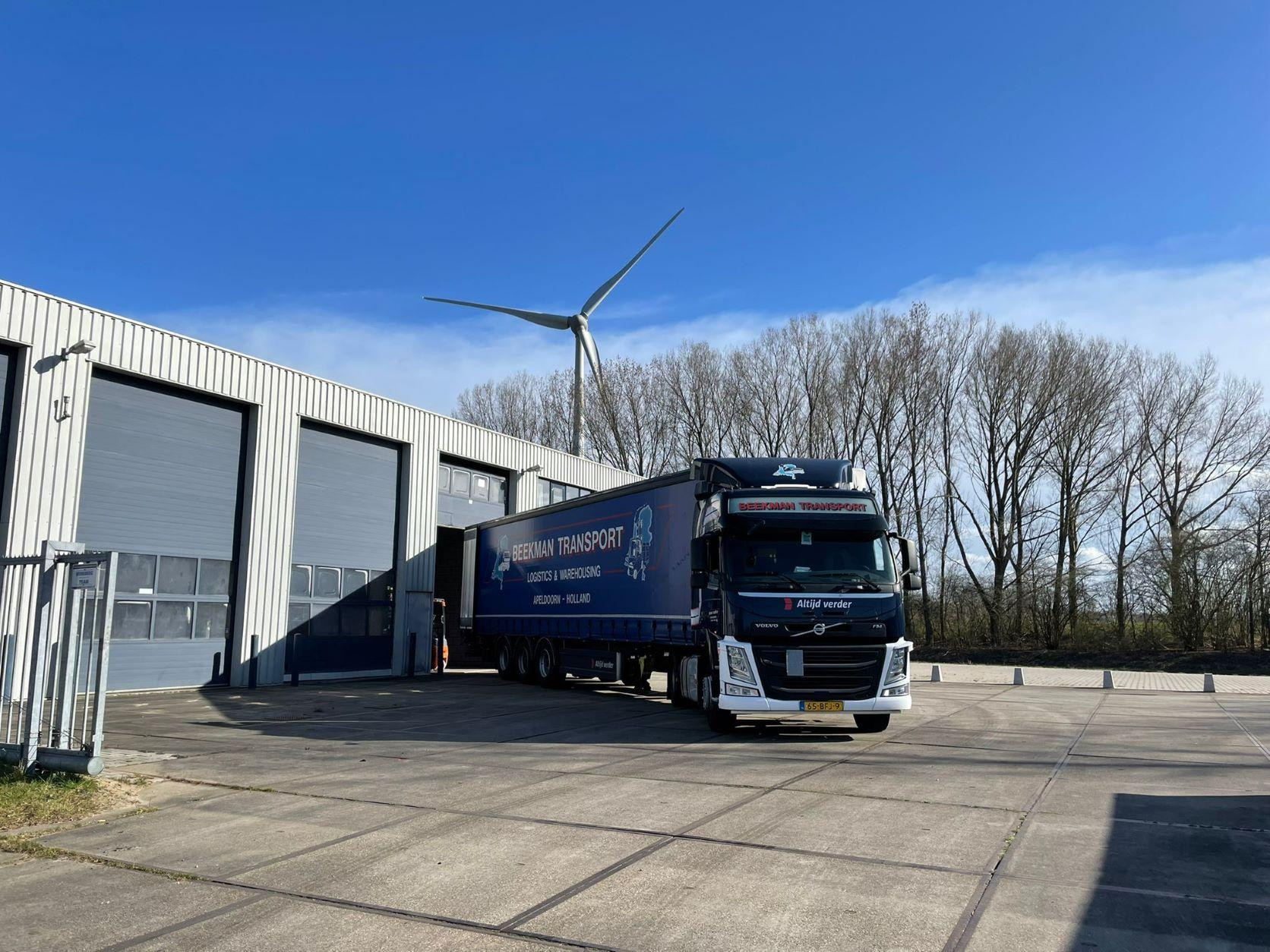 62f259617412304b00f36d40_laadinfrastructuur - logistiek - ev