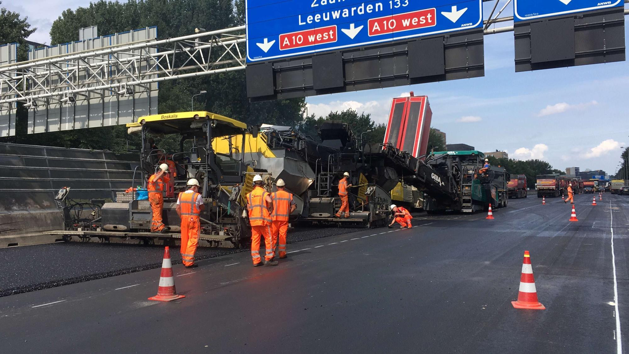 63ad6853e18937663df54e3f_omgevingsmanagement - boskalis - a10 west 3