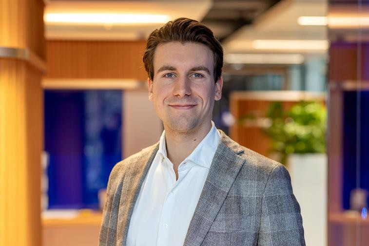 695bad00f82afe19cb677ff1_Rens-Ampting